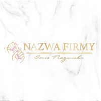 Złocone logo z grafiką paznokci na białym marmurowym tle