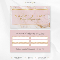 Projekt złoconego terminarzyka wizyt na różowo białym marmurowym tle