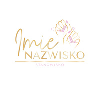 Złocone logo z grafiką paznokci na i różowymi dodatkami