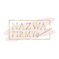 Lustrzane złocone logo na pudrowym różowym tle